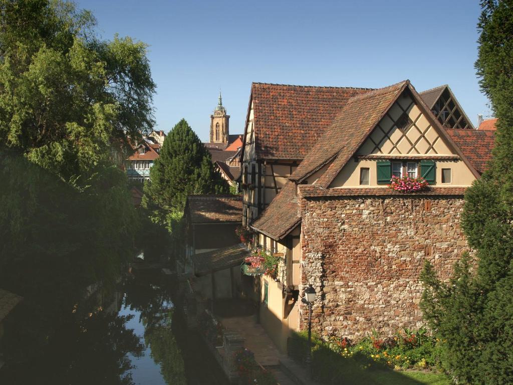 Hotel Restaurant Logis La Palette Wettolsheim Exterior foto